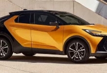 Recenze Toyota C-HR: Městská elegance se sportovním nádechem